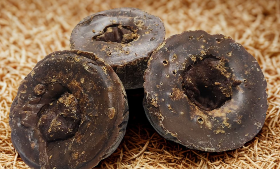 Palm Jaggery (Karupatti)